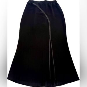 Chic Black Midi Skirt for Women